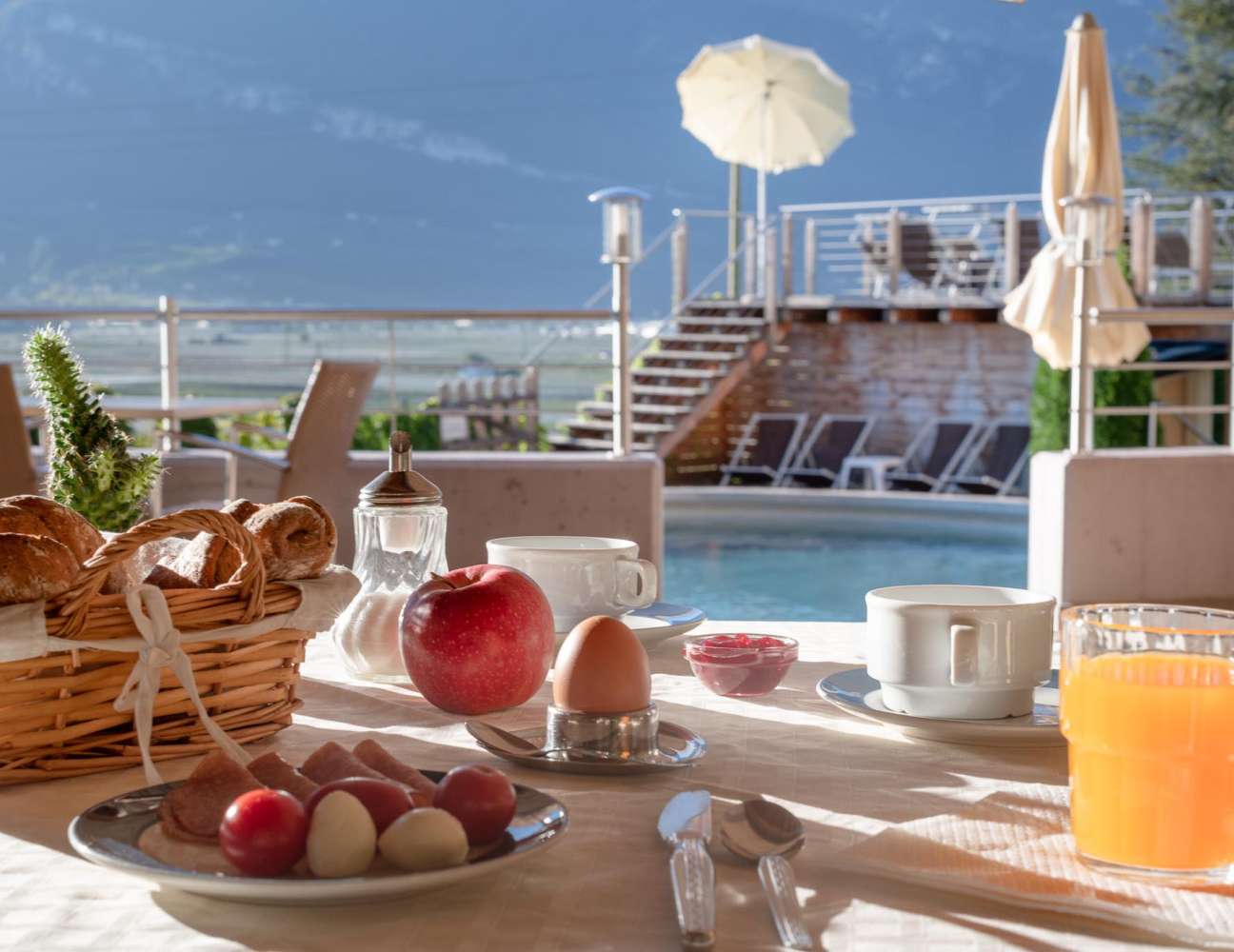 006-20180925_8504952