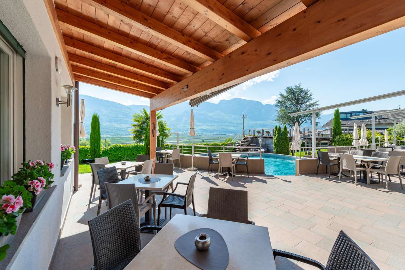 20250429-105004-_8008907