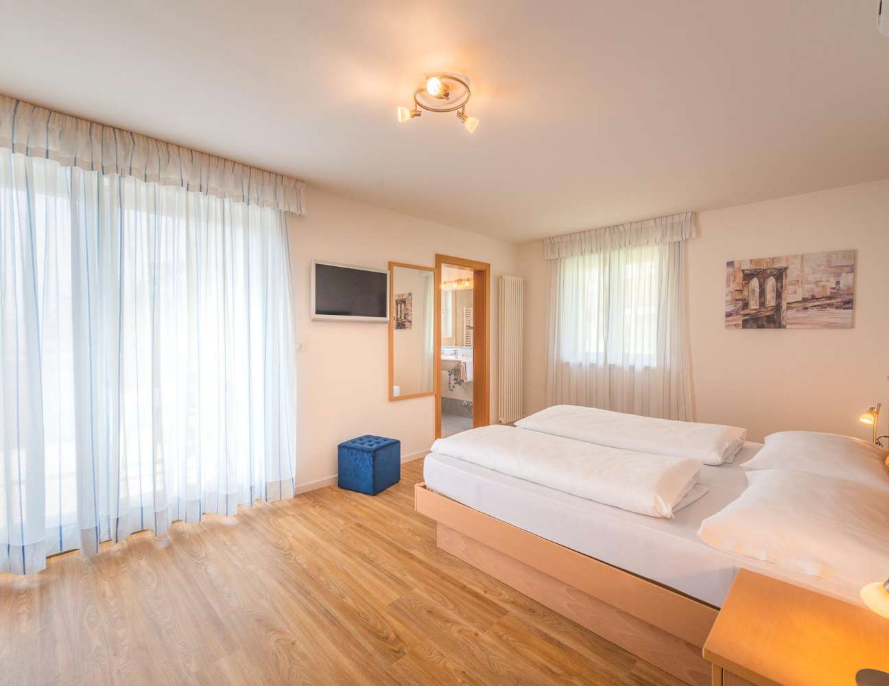 20210428-104305-_8000099-HDR