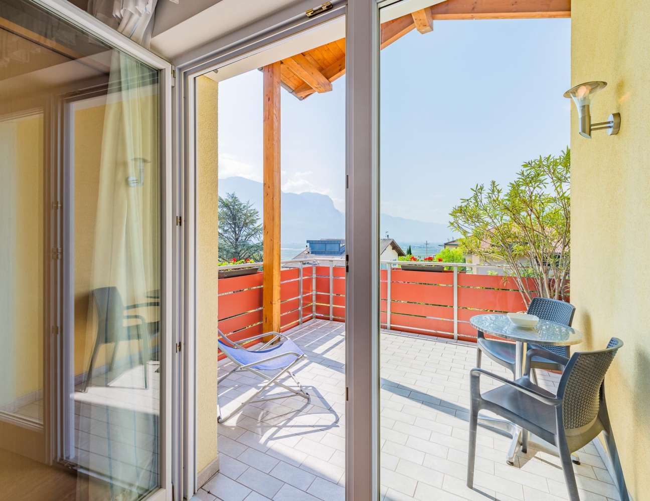 20210428-105525-_8000129-HDR